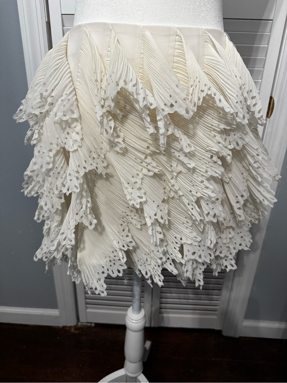 H&M Cream Layered Ruffle Mini Skirt